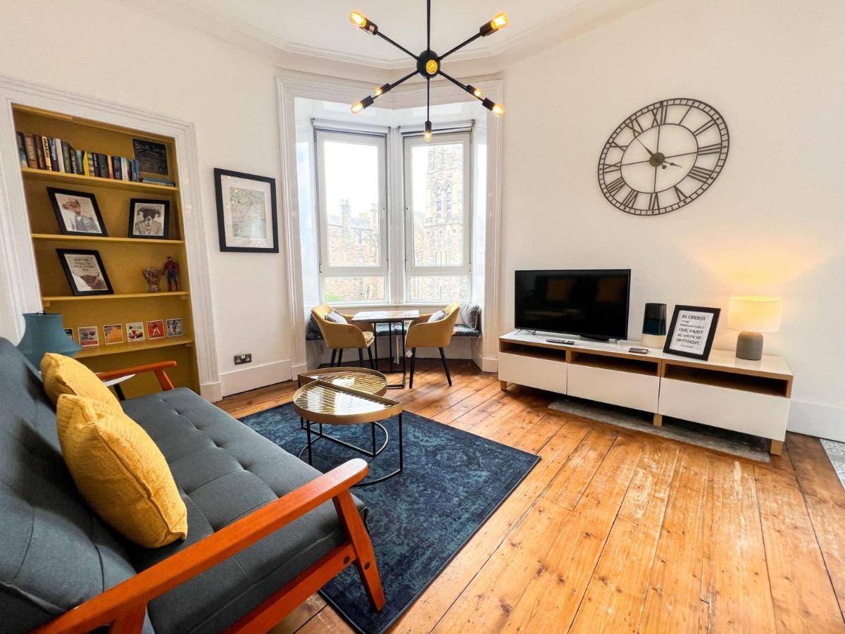 Bohemian 1Br Flat In Abbeyhill EDI Exterior photo