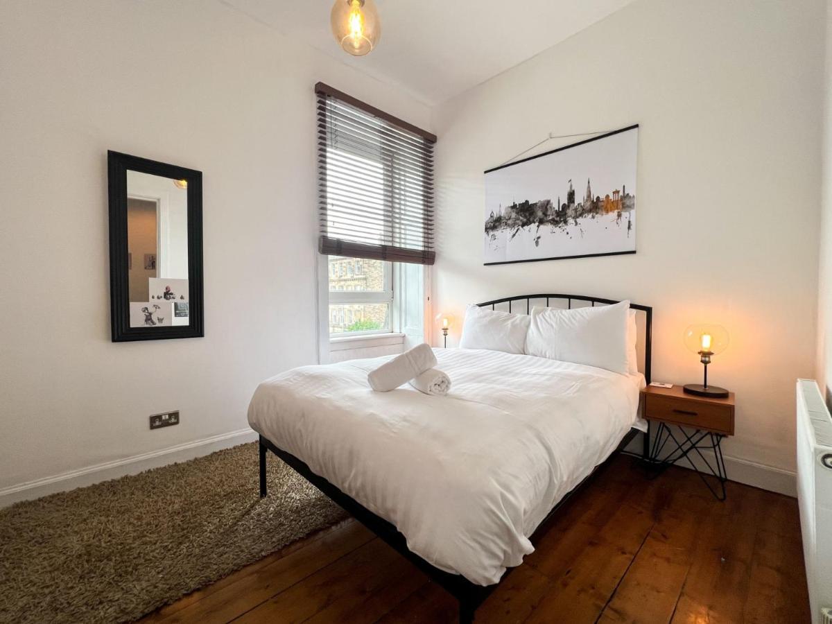 Bohemian 1Br Flat In Abbeyhill EDI Exterior photo