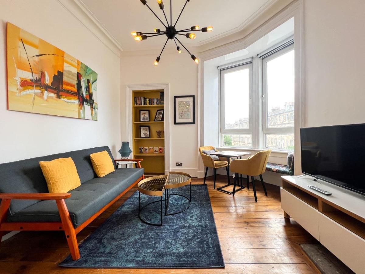 Bohemian 1Br Flat In Abbeyhill EDI Exterior photo